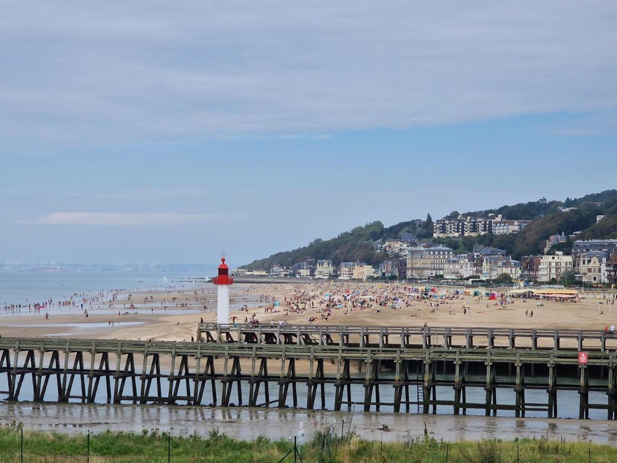 Le Cocooning-Studio Deauville Marina Avec Terrasse Vue Mer Et Plage Eksteriør billede